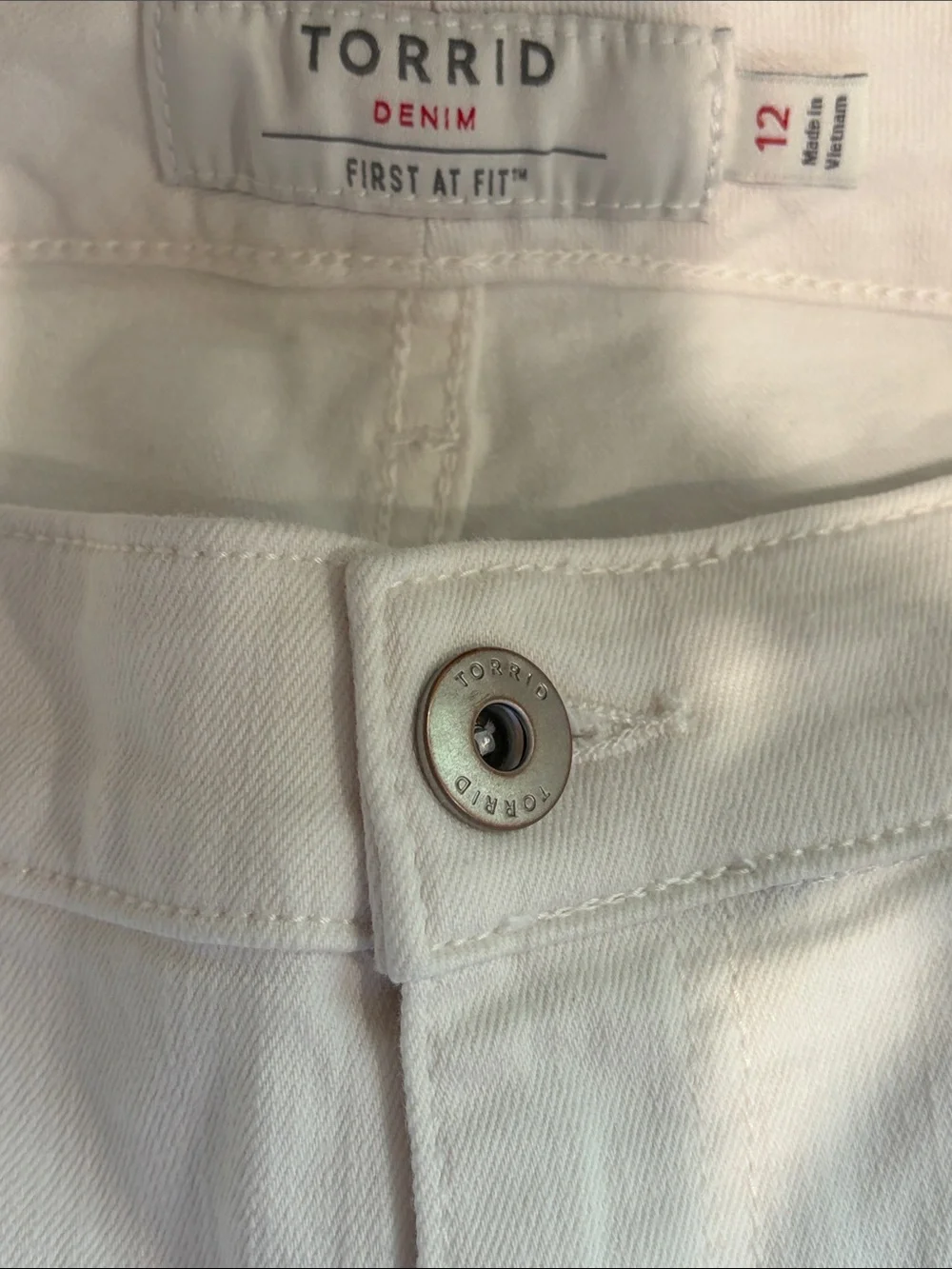 White Women's Jeans - Classic Fit - Picture 6 of 14